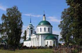 Крутец. Церковь Троицы Живоначальной