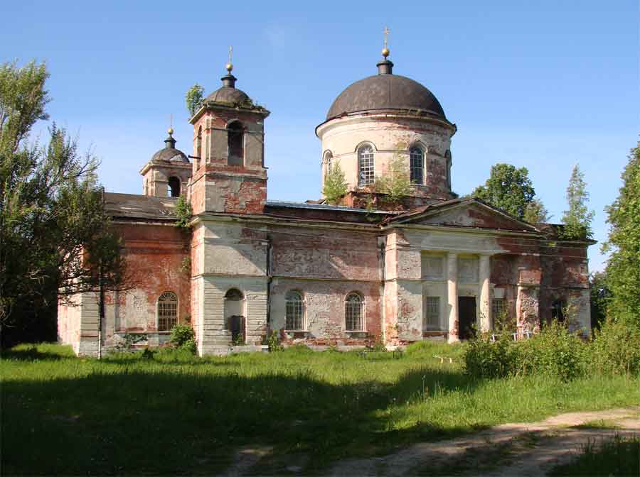 Печетово. Церковь Димитрия Солунского. фасады