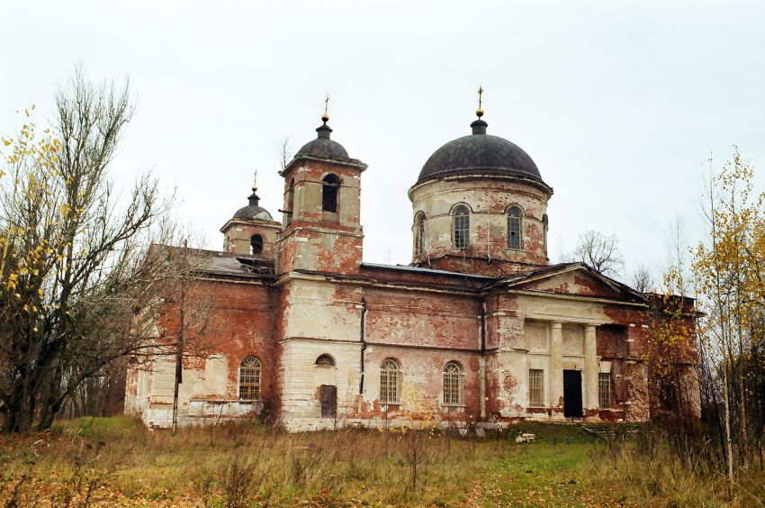 Печетово. Церковь Димитрия Солунского. фасады