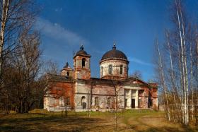 Печетово. Церковь Димитрия Солунского