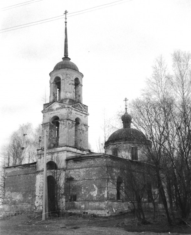 Каюрово. Церковь Николая Чудотворца. фасады