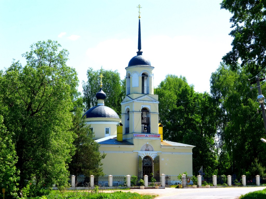 Церковь Николая Чудотворца, Каюрово (Кимрский район и г. Кимры, Тверская область). фасады