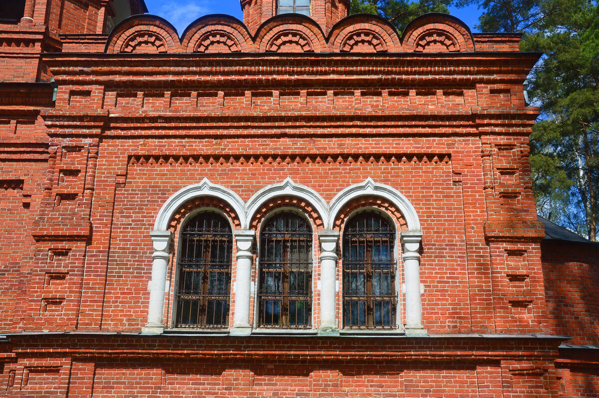 Церковь Никиты мученика, Шоша (Конаковский район, Тверская область). архитектурные детали
