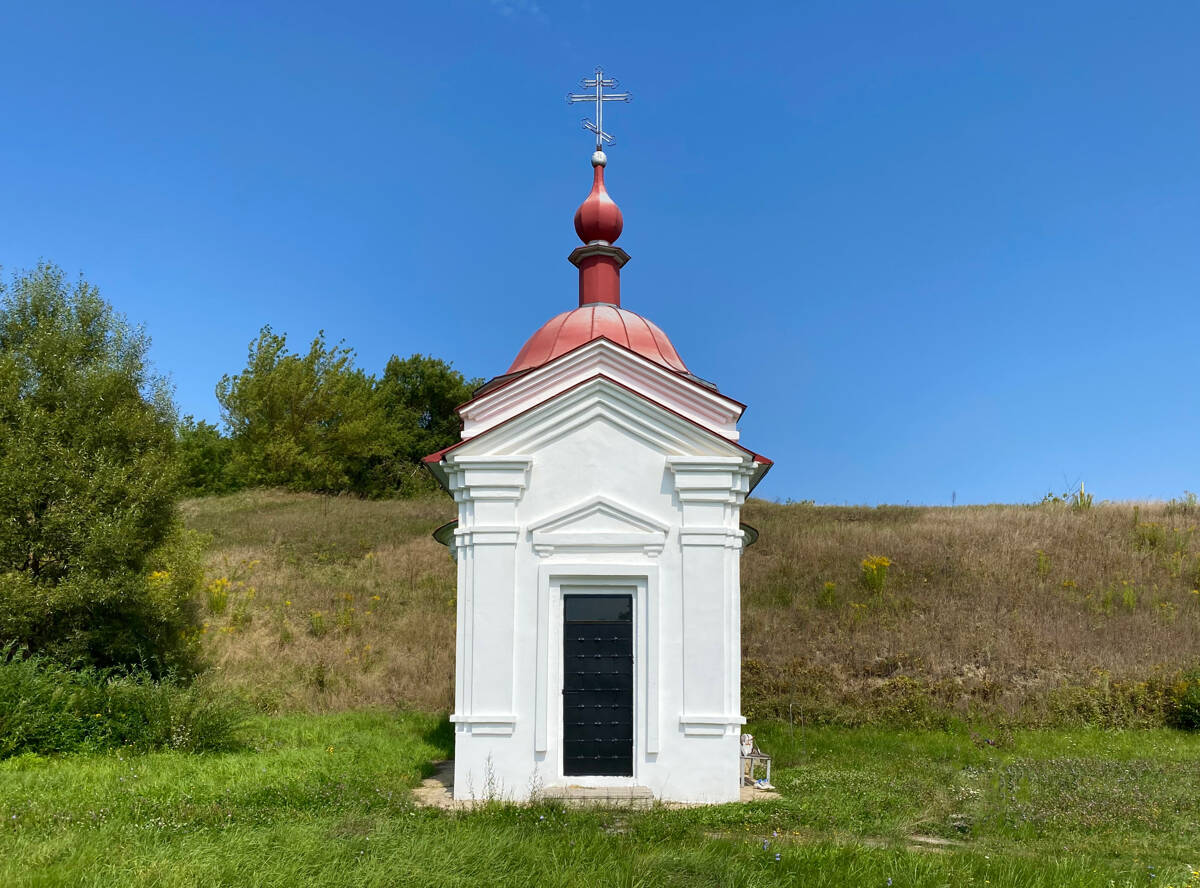 Часовня Владимирской иконы Божией Матери, Паслово (Орловский район, Орловская область). фасады, Вид с юга