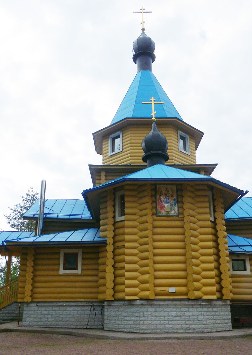 Церковь Успения Пресвятой Богородицы, Мичуринское (Приозерский район, Ленинградская область). архитектурные детали