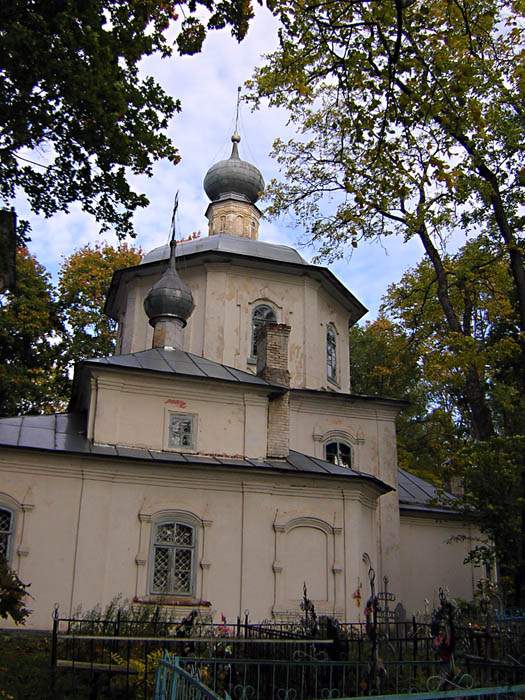 Павы. Церковь Покрова Пресвятой Богородицы. фасады