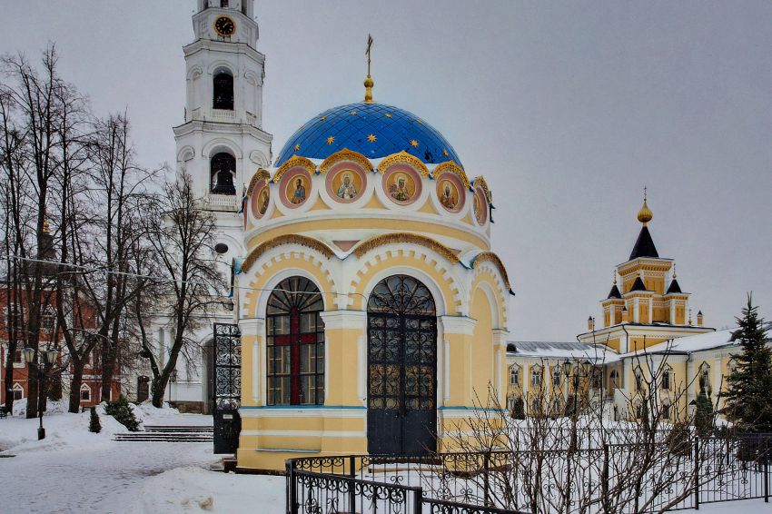 Николо-Угрешский монастырь. Часовня Явления образа Николая Чудотворца, Дзержинский (Люберецкий городской округ, гг. Лыткарино, Котельники, Московская область). фасады