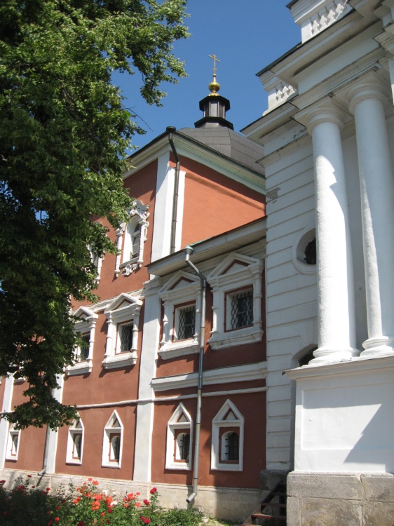 Николо-Угрешский монастырь. Церковь Успения Пресвятой Богородицы, Дзержинский (Люберецкий городской округ, гг. Лыткарино, Котельники, Московская область). архитектурные детали
