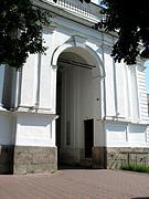 Николо-Угрешский монастырь. Церковь Усекновения главы Иоанна Предтечи в колокольне, , Дзержинский, Люберецкий городской округ, гг. Лыткарино, Котельники, Московская область
