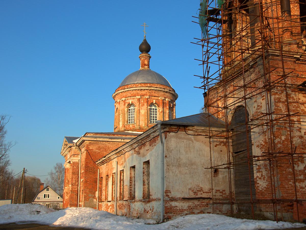 архитектурные детали. Воскресения Словущего церковь, Старая Хотча (Талдомский городской округ и г. Дубна, Московская область)