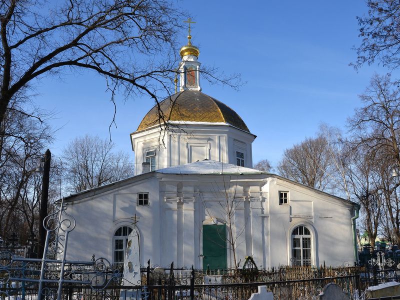 Орёл. Церковь Иоанна Предтечи на Крестительском кладбище. общий вид в ландшафте