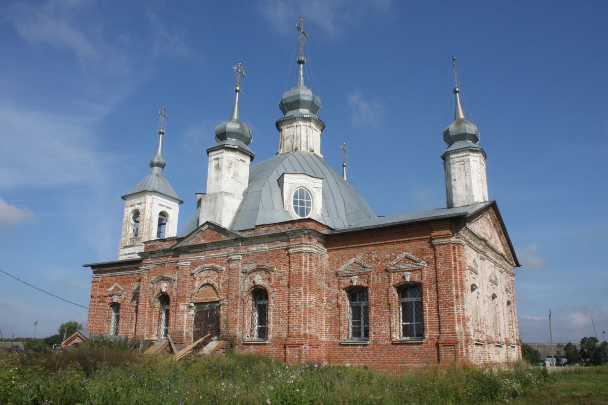 Церковь Троицы Живоначальной, Красное (Сапожковский район, Рязанская область). фасады