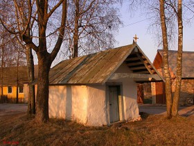 Изборск. Часовня Троицы Живоначальной