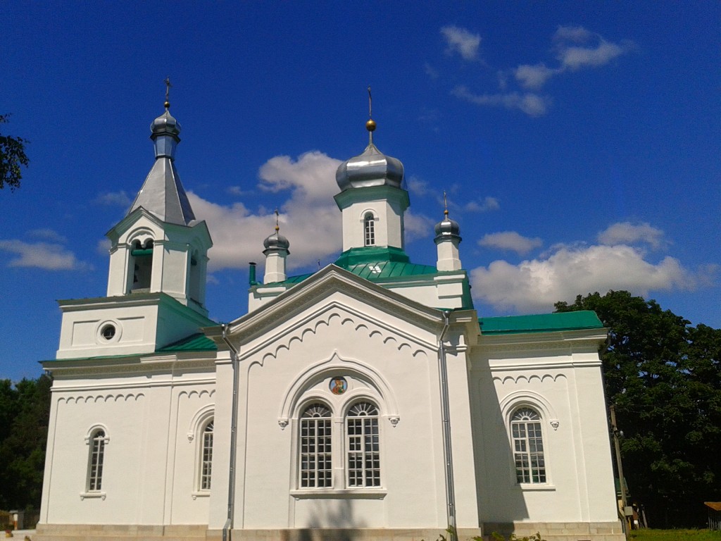 Церковь Богоявления Господня, Подоклинье (Порховский район, Псковская область). фасады