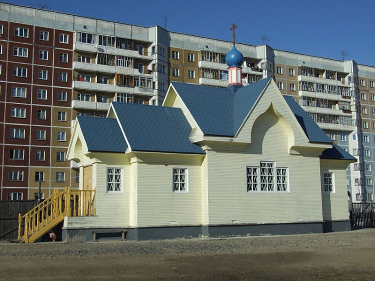 Северодвинск. Церковь Вениамина и Никифора Соловецких. общий вид в ландшафте, Вид с юга