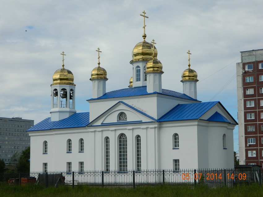 Северодвинск. Церковь Владимирской иконы Божией Матери. фасады