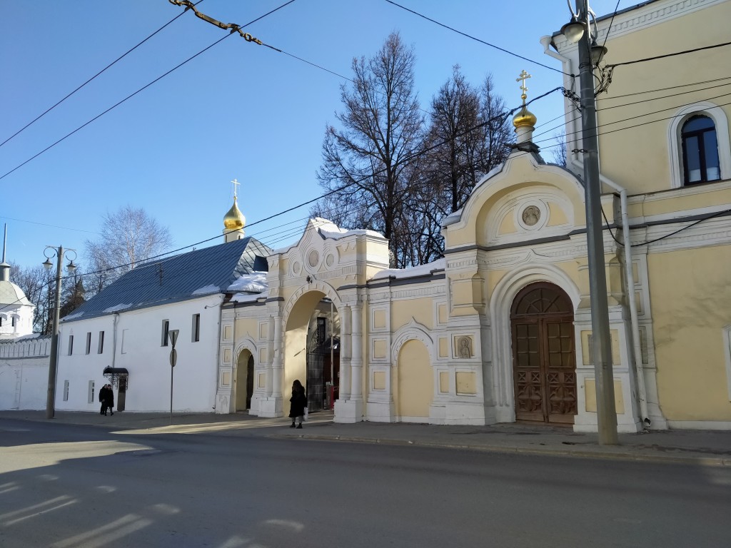 Владимир. Богородице-Рождественский мужской монастырь. Часовня Николая Чудотворца. фасады