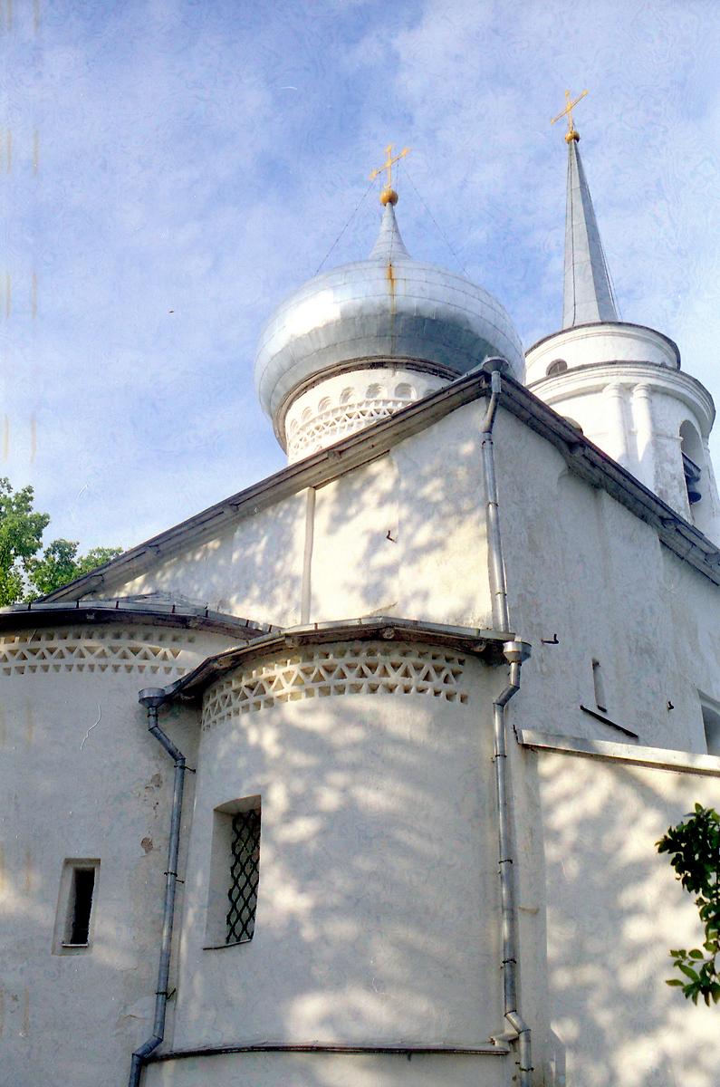 фасады. Успенский Святогорский мужской монастырь. Собор Успения Пресвятой Богородицы, Пушкинские Горы (Пушкиногорский район, Псковская область)