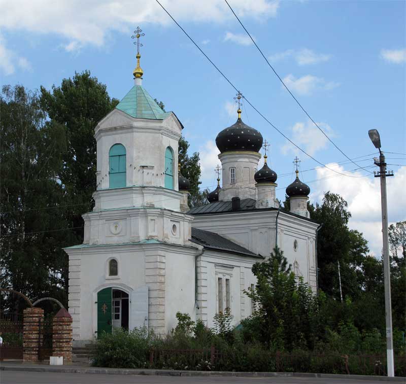 Невель. Кафедральный собор Троицы Живоначальной. фасады