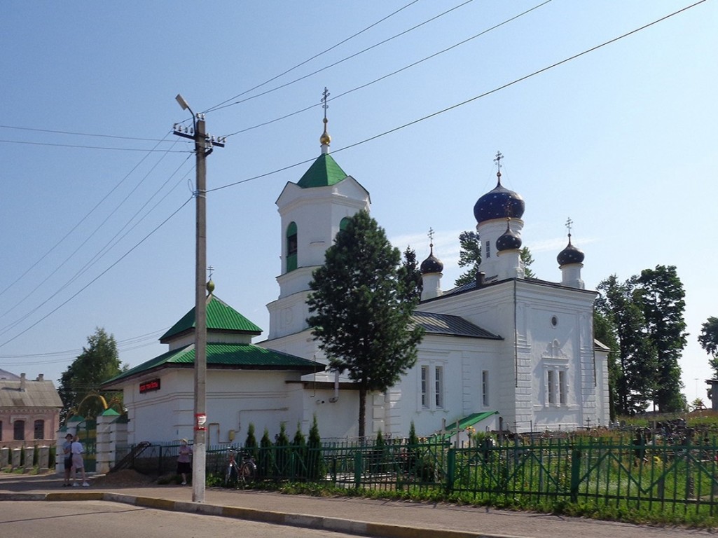 Троицы Живоначальной, кафедральный собор, Невель (Невельский район, Псковская область). фасады