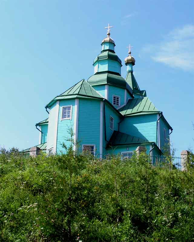Церковь Сошествия Святого Духа, Плиссы (Невельский район, Псковская область). фасады