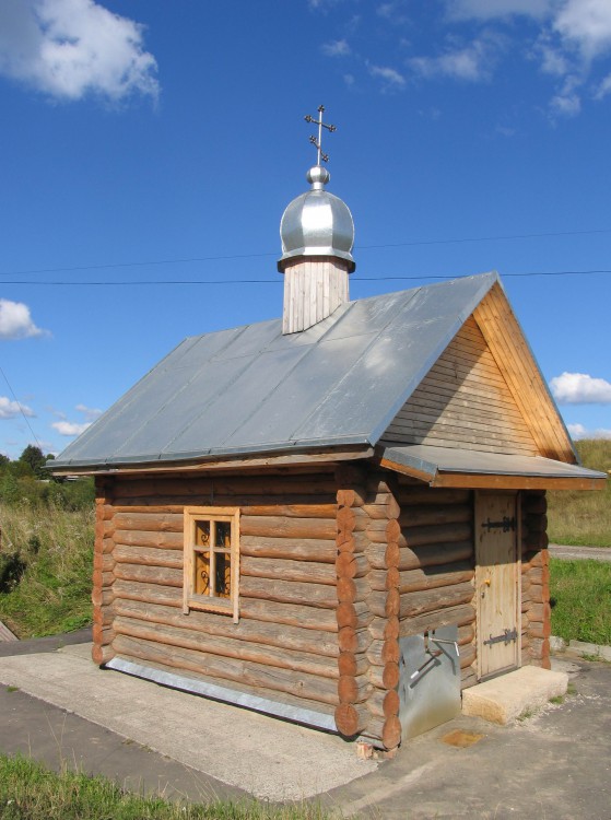 Часовня Покрова Пресвятой Богородицы, Плиссы (Невельский район, Псковская область). фасады