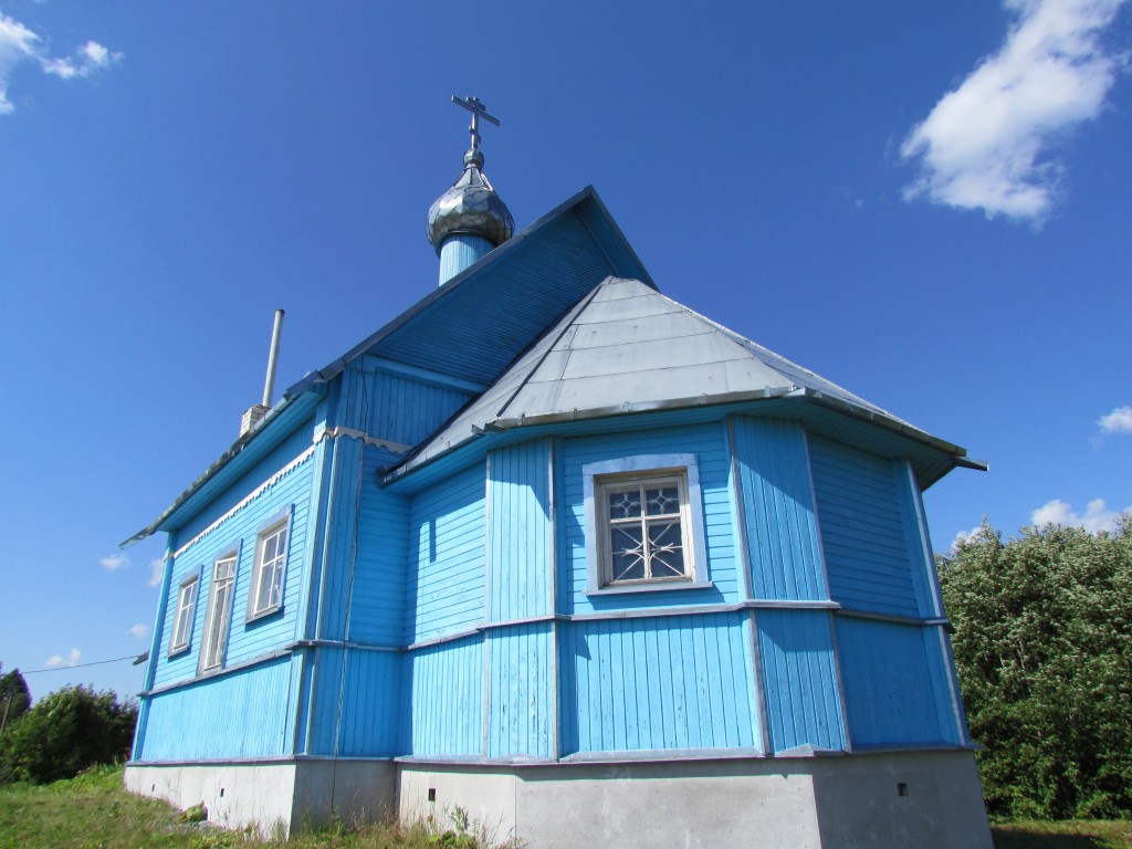 Новоселье. Церковь Покрова Пресвятой Богородицы. фасады