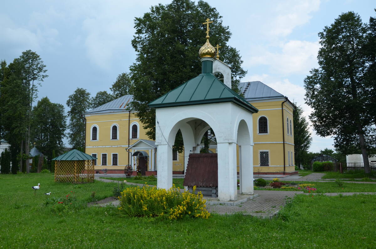 Николо-Одрин женский монастырь. Часовня Николая Чудотворца, Одрино (Карачевский район, Брянская область). фасады