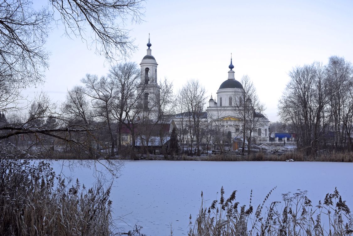 Церковь Вознесения Господня, Борщево (Клинский городской округ, Московская область). общий вид в ландшафте