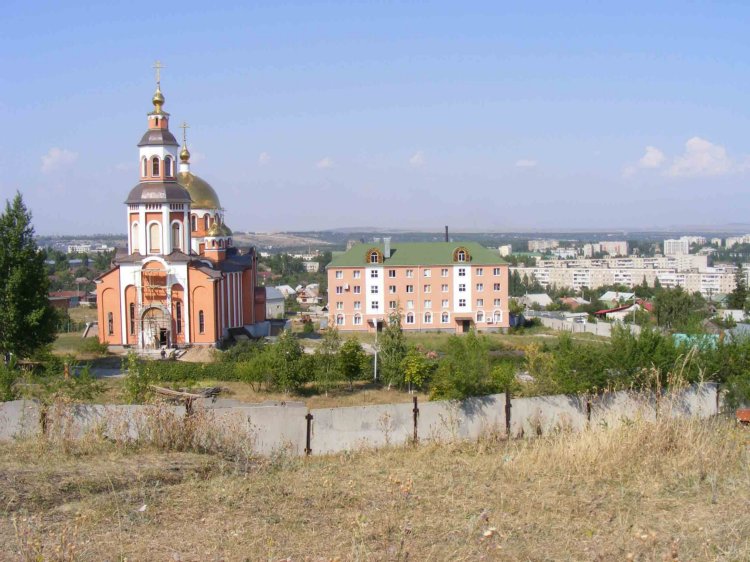 Алексиевский женский монастырь, Саратов (Саратов, город, Саратовская область). общий вид в ландшафте