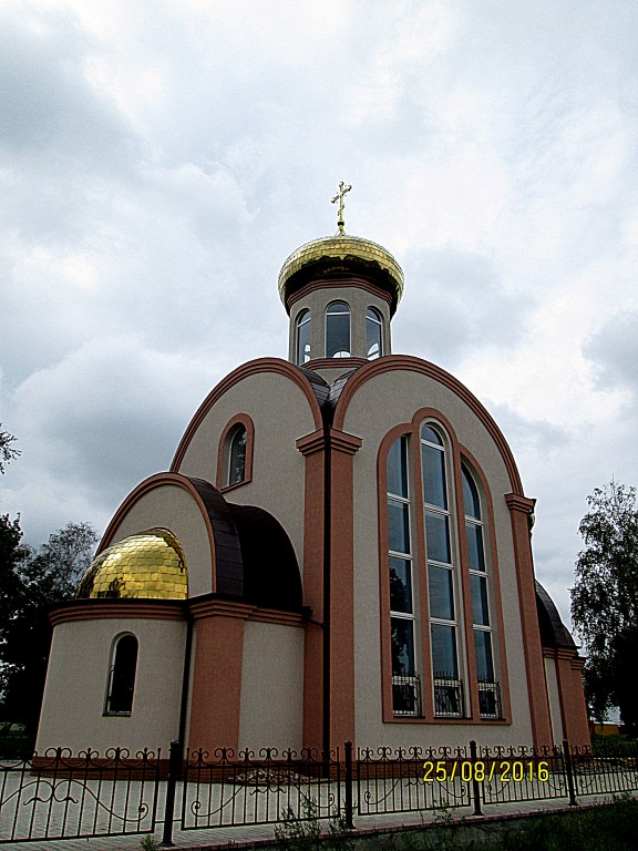 Слатино. Церковь Казанской иконы Божией Матери. фасады