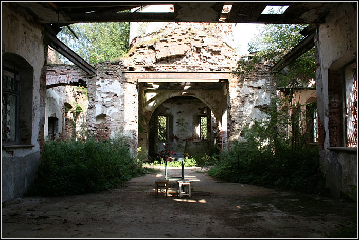 Церковь Михаила Архангела, Боровно (Окуловский район, Новгородская область). интерьер и убранство