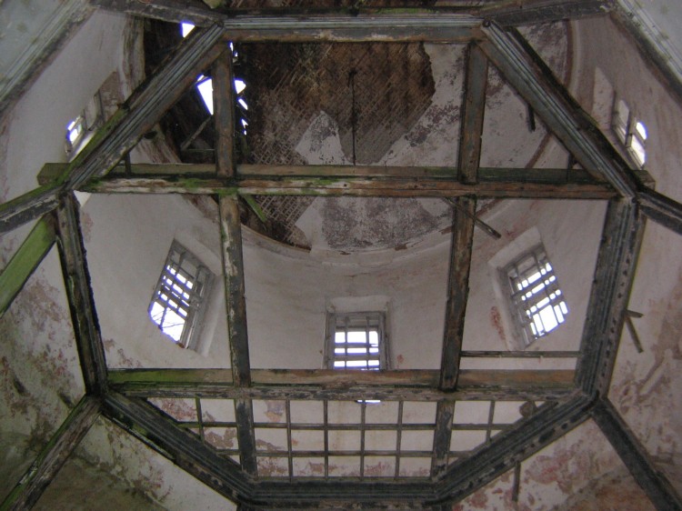 Церковь Михаила Архангела, Боровно (Окуловский район, Новгородская область). интерьер и убранство