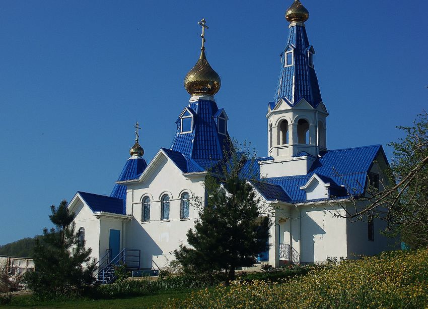 Церковь Успения Пресвятой Богородицы, Джубга (Туапсинский район, Краснодарский край). фасады