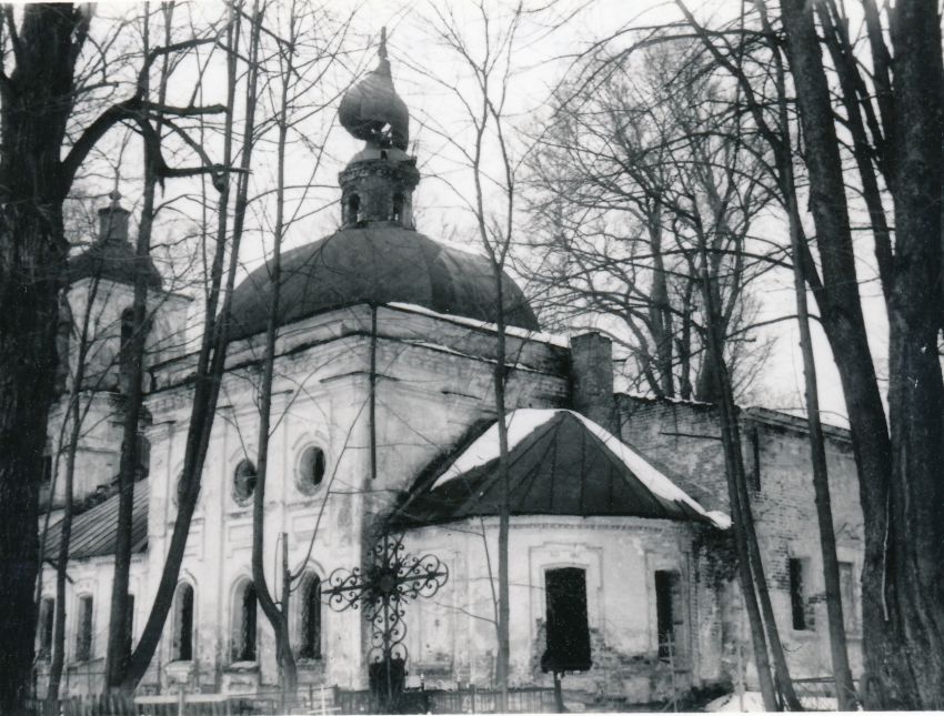 Церковь Троицы Живоначальной, Троица-Вязники (Талдомский городской округ и г. Дубна, Московская область). фасады, Собственная съемка