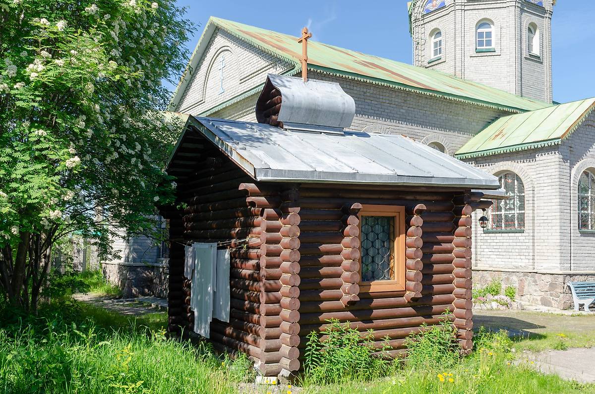 фасады. Часовня иконы Божией Матери "Спорительница хлебов" при кафедральном соборе, Мурманск (Мурманск, город, Мурманская область)
