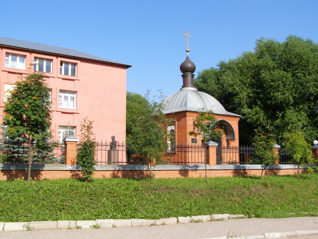 Часовня Александра Невского при Лицее полиции в Юрьевце, Владимир (Владимир, город, Владимирская область). общий вид в ландшафте