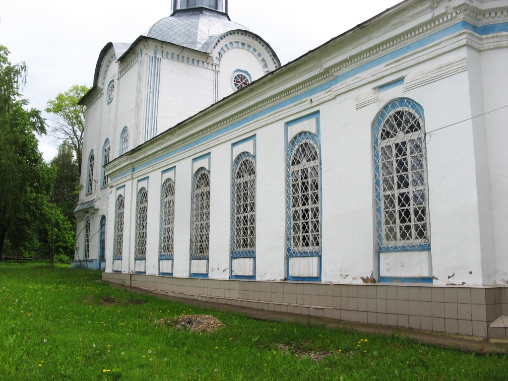Церковь Спаса Нерукотворного Образа, Кумёны (Кумёнский район, Кировская область). архитектурные детали, Северный фасад трапезной храма  