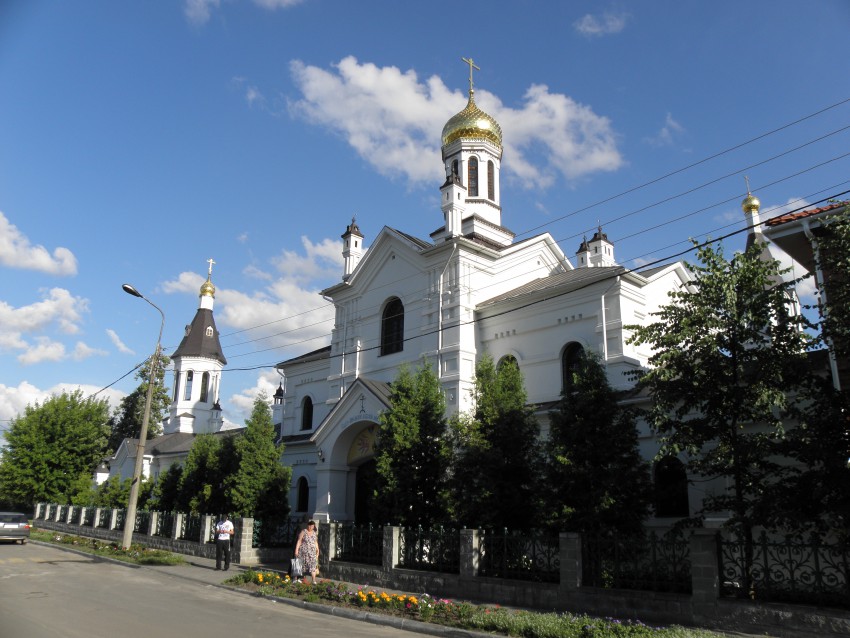 Гомель. Гомельский Никольский мужской монастырь. общий вид в ландшафте