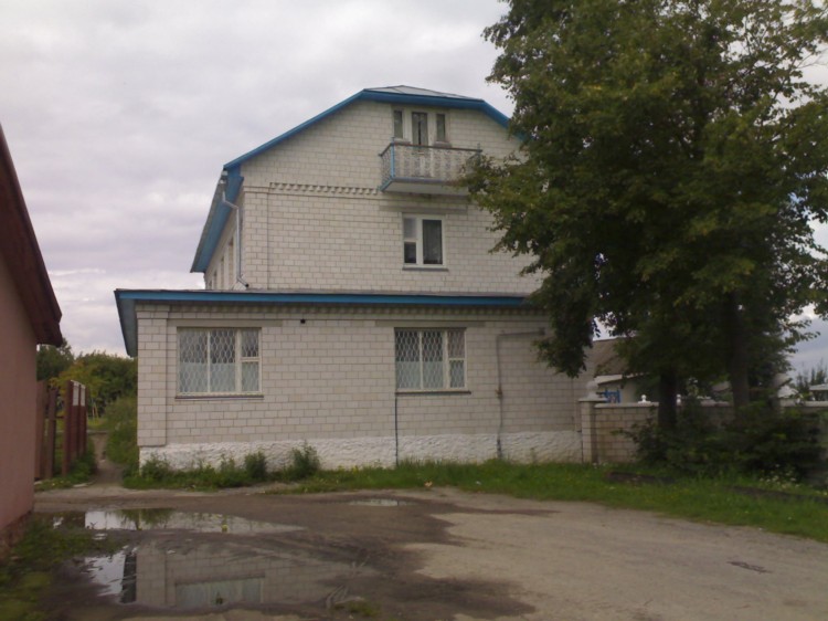 Иоанно-Кормянский женский монастырь, Корма (Добрушский район, Беларусь, Гомельская область). общий вид в ландшафте, Сестринский корпус