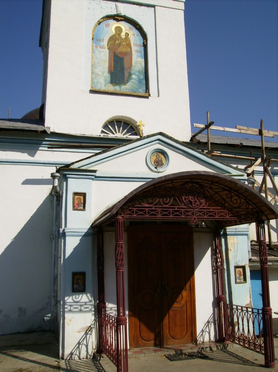 Церковь Тихвинской иконы Божией Матери в Среднем, Ступино (Ступинский городской округ, Московская область). архитектурные детали