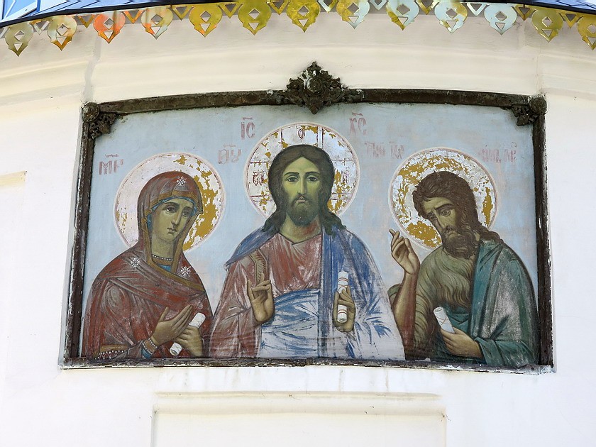 Ступино. Церковь Тихвинской иконы Божией Матери в Среднем. фасады