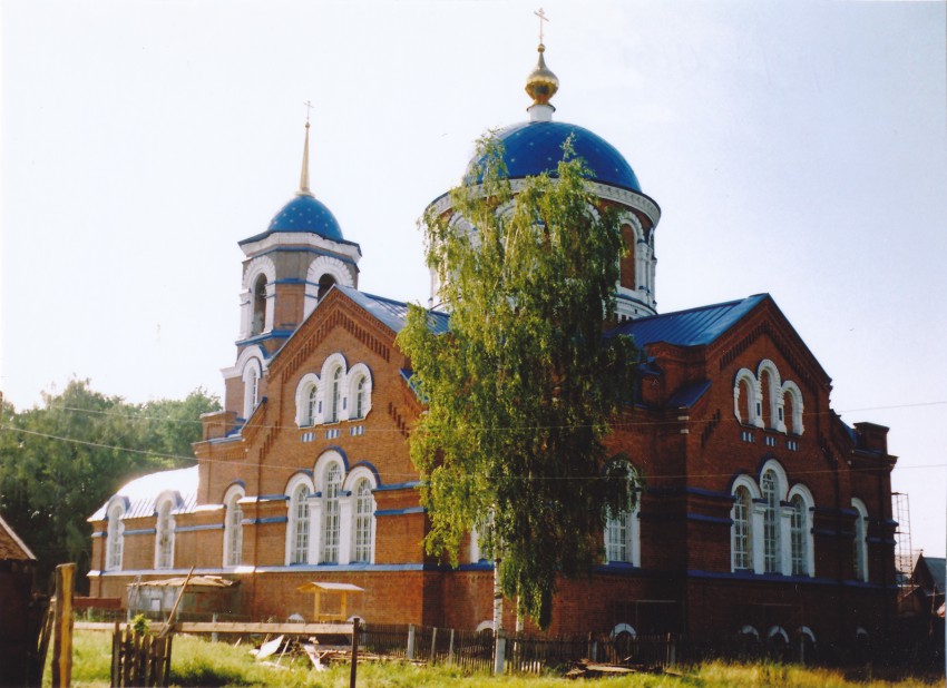 Церковь Успения Пресвятой Богородицы, Стружаны (Клепиковский район, Рязанская область). фасады