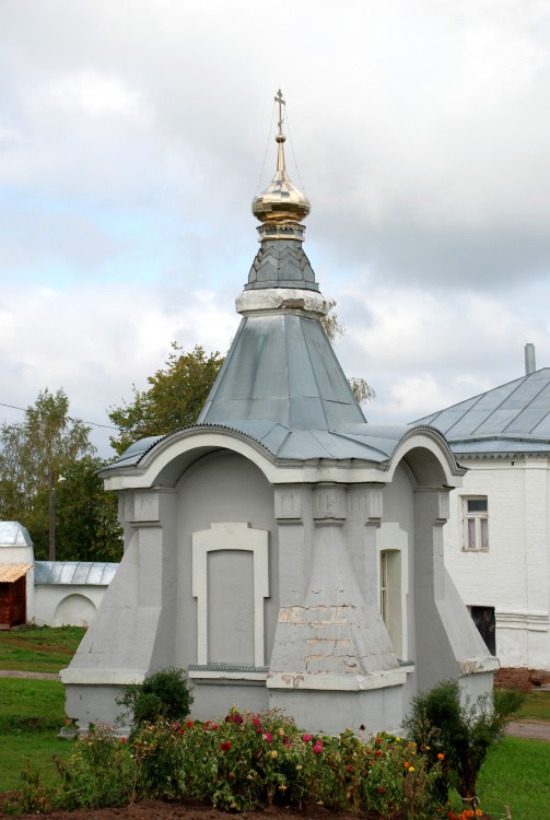 Троицкий Никольский мужской монастырь. Часовня-усыпальница П.П. Кожина, Гороховец (Гороховецкий район, Владимирская область). фасады, юго-восточный фасад
