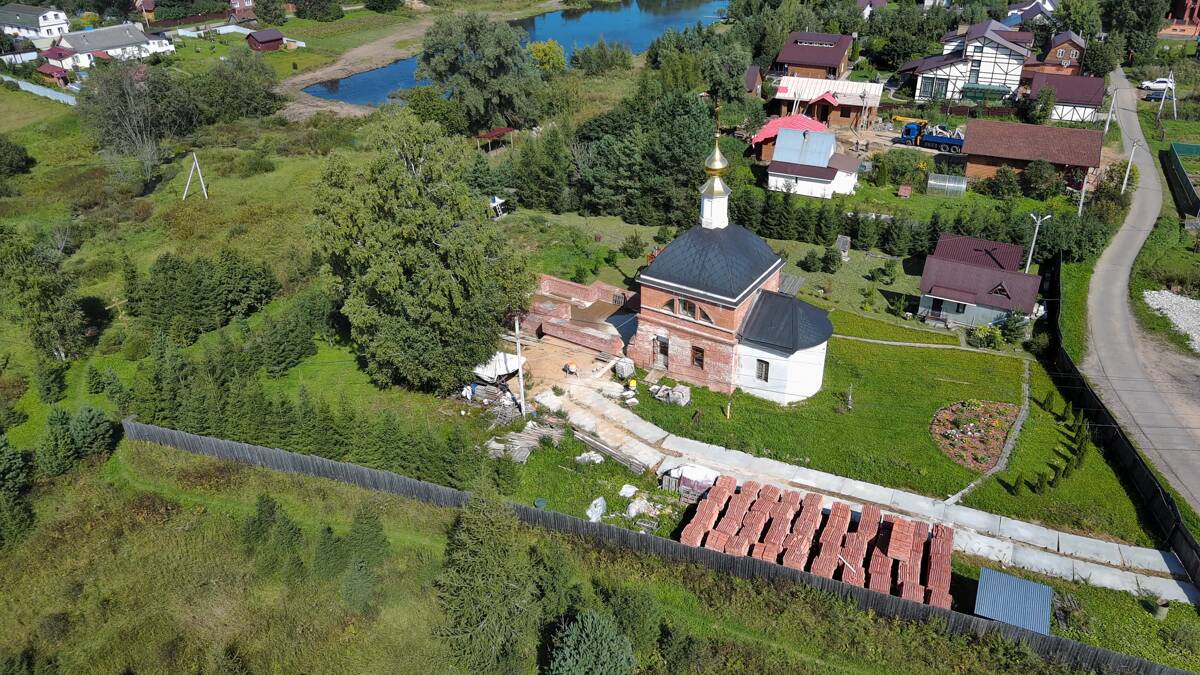 Церковь Рождества Христова, Филатово (Истринский городской округ и ЗАТО Восход, Московская область). общий вид в ландшафте