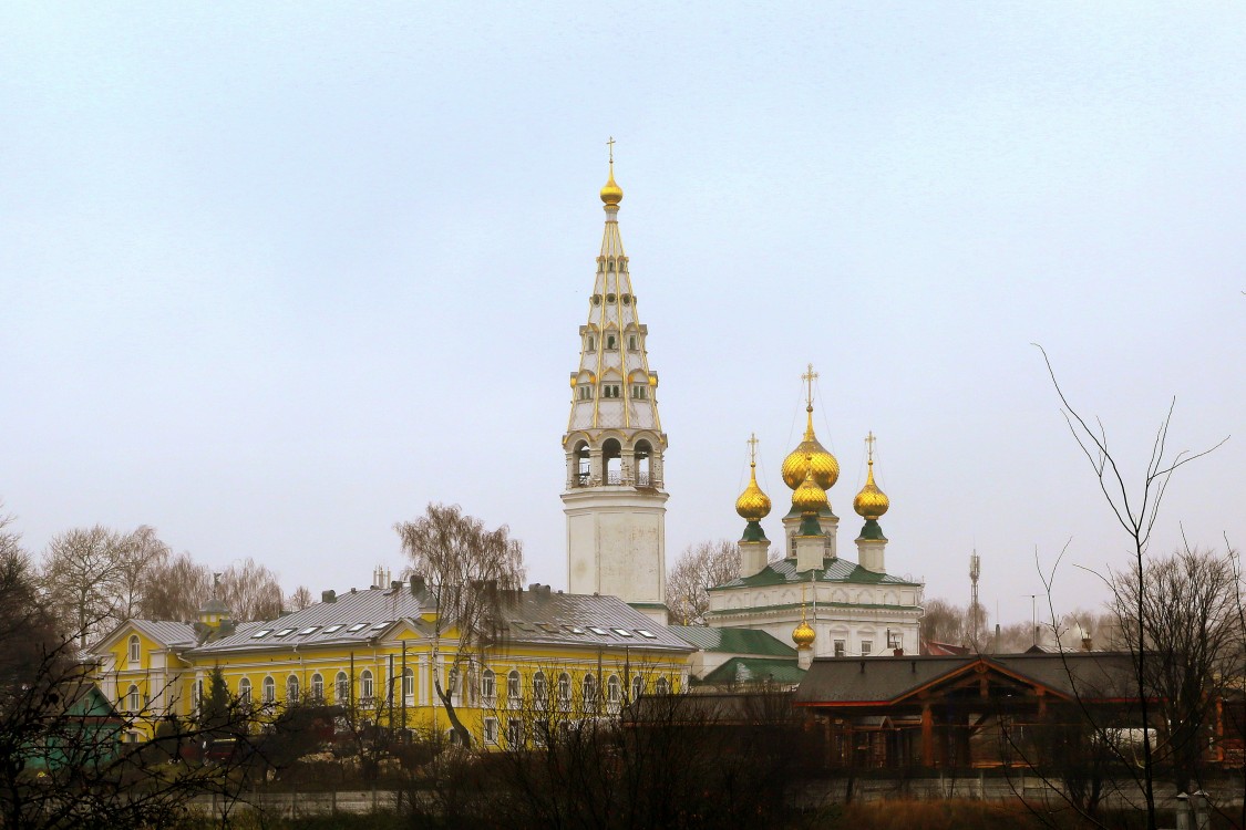 Погода в приволжске ивановской на неделю. Никольский монастырь Приволжск. Никольский монастырь в Приволжске Ивановской области. Монастырь город Приволжск. Приволжск храм.