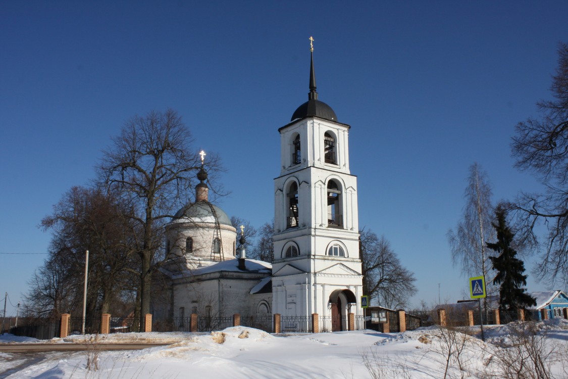 Церковь Богоявления Господня (Симеона Столпника), Большое Семёновское (Талдомский городской округ и г. Дубна, Московская область). фасады