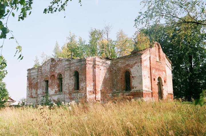 Церковь Казанской иконы Божией Матери, Николо-Кропотки (Талдомский городской округ и г. Дубна, Московская область). фасады, Фотография предоставлена настоятелем храма Архангела Михаила г.Талдома И.Шугаевым.