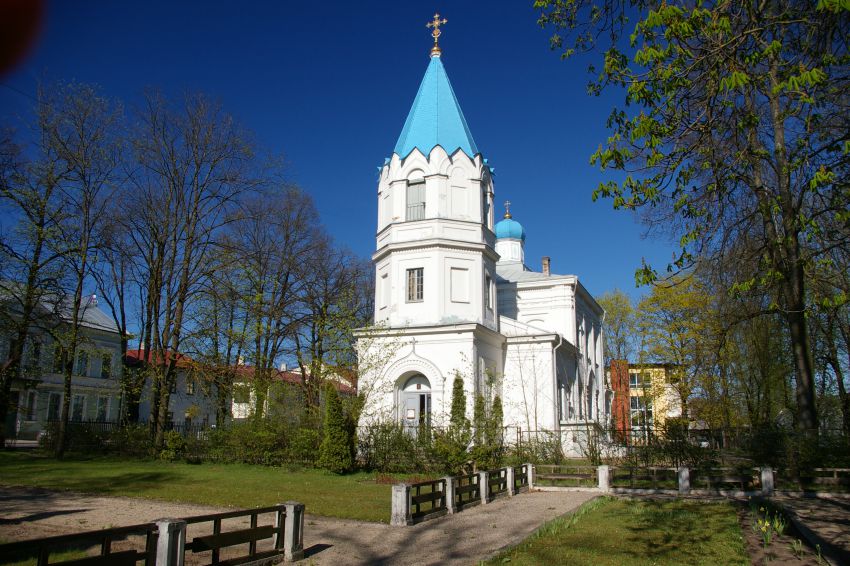 Тукумс. Церковь Николая Чудотворца. фасады