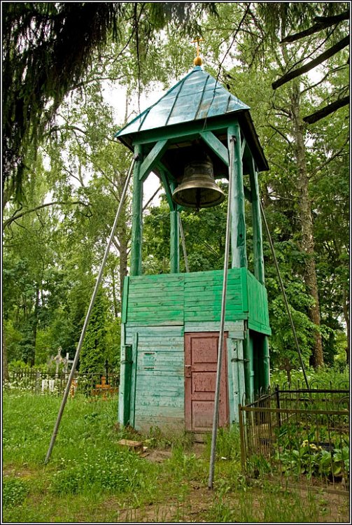 Церковь Николая Чудотворца, Тайлово (Печорский район, Псковская область). дополнительная информация, Звонница